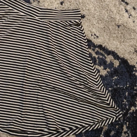 Mini skirt - Picture 4 of 6